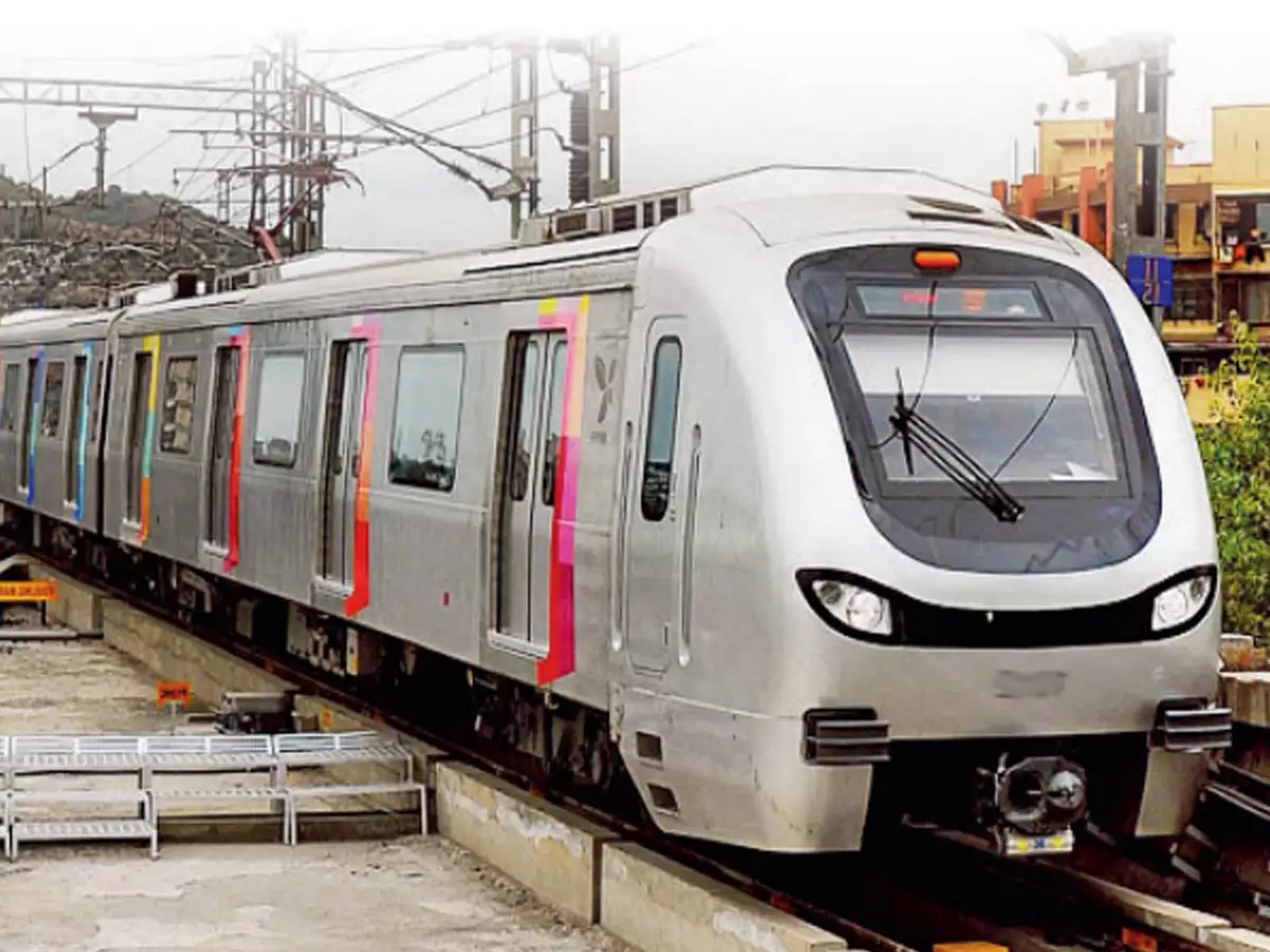 Maharashtra Announces Mumbai Metro Discount for Seniors, Disabled, and Students