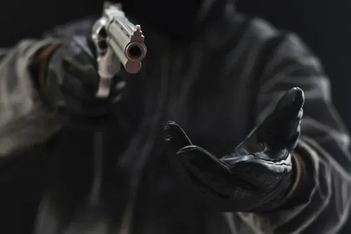 West Bengal DGP's Bodyguard Arrested for Snatching and Dacoity