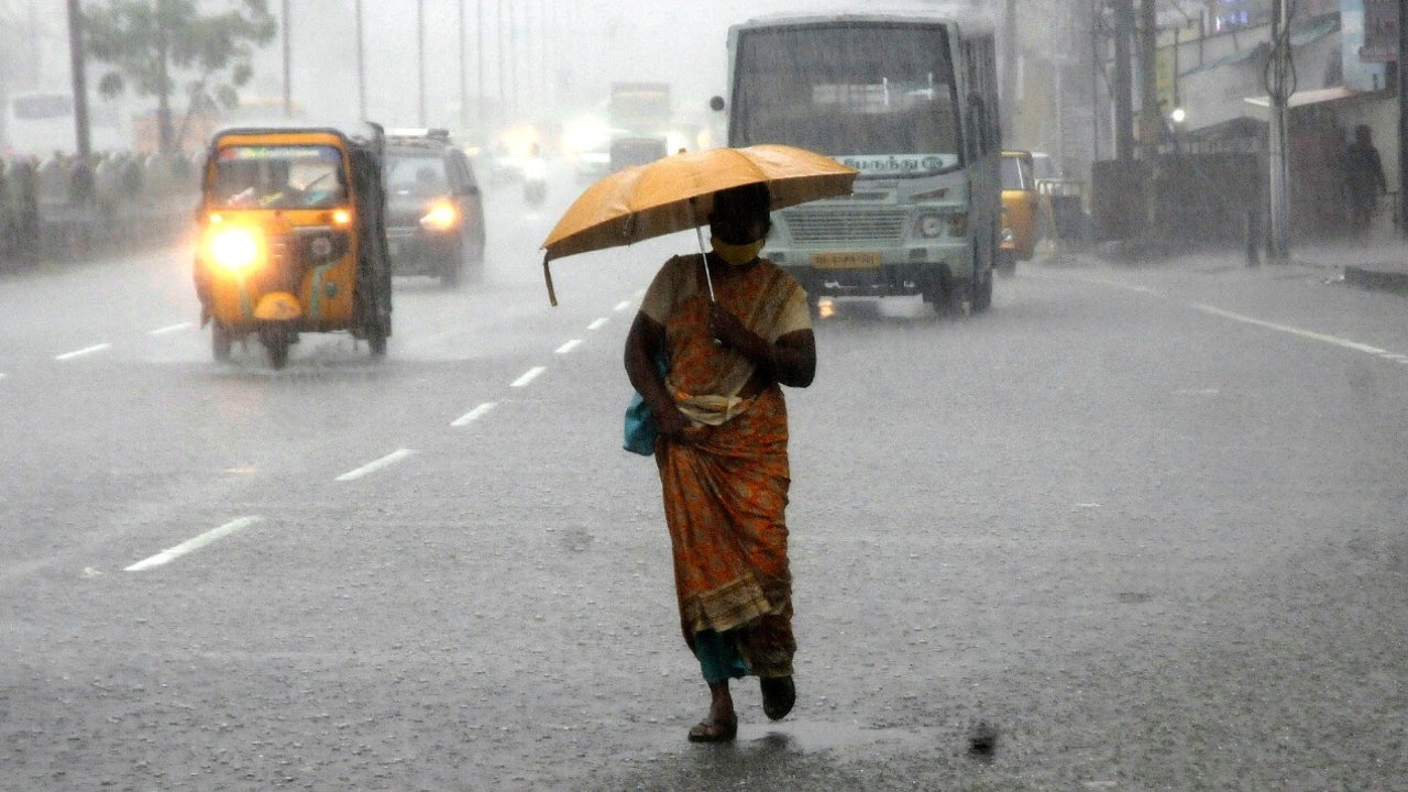 Northeast Monsoon Forecast: Heavy Rainfall and Orange Alert for Tamil Nadu from October 12 to 15 