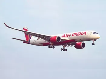 Teenager Arrested for Bomb Threats to Airlines: Authorities Investigate Motive and Larger Conspiracy