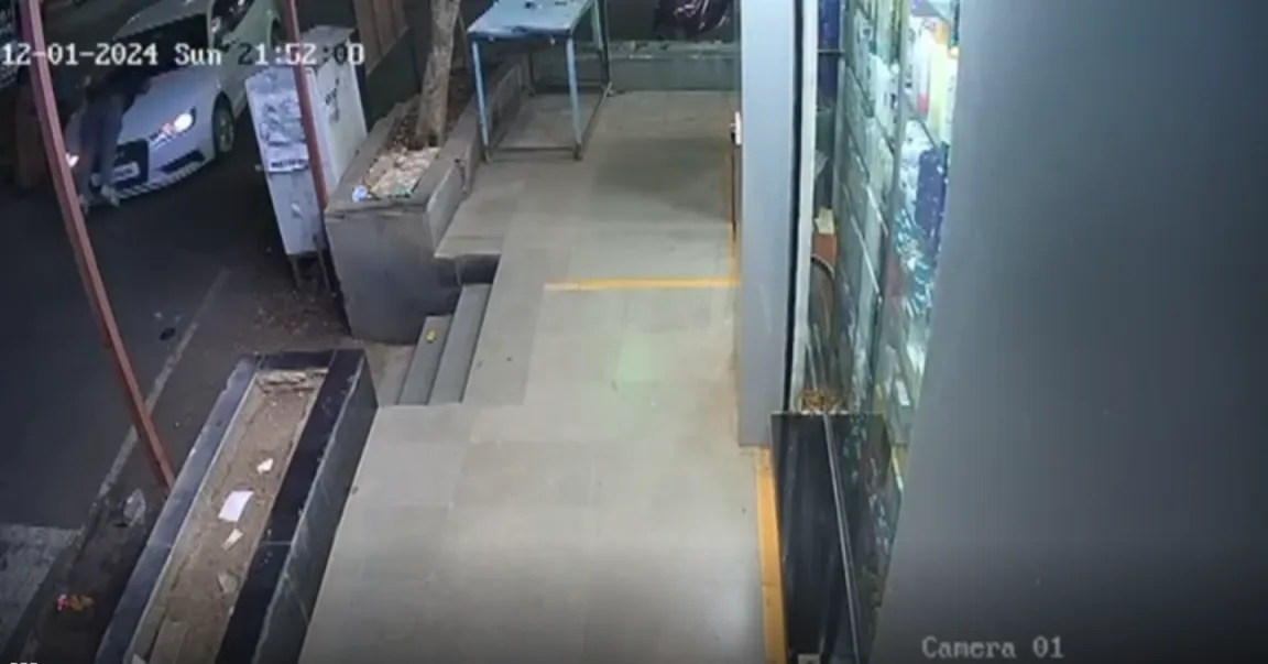 Audi Driver's Reckless Stunt: Motorcyclist Dragged 3 km in Spine-Chilling Road Rage Incident 