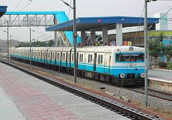 Brave Woman Jumps Off Moving Train to Escape Attack Near Hyderabad