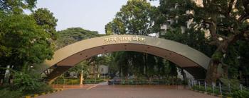 IIM Mumbai Achieves 100 Percent Placement for 2025 Batch with Record Salaries and Soaring Pharma Hiring
