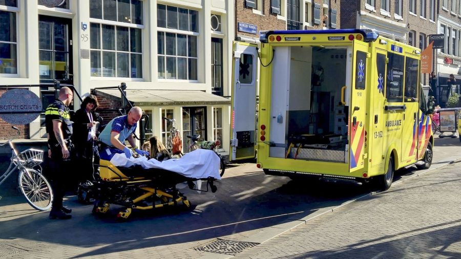 Stabbing Attack Near Dam Square Leaves Amsterdam in Shock