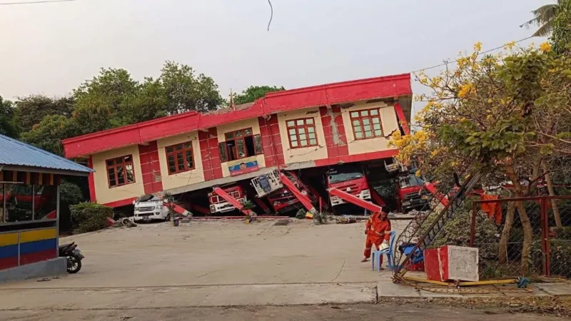 Myanmar Earthquake Leaves Thousands Struggling Amid Devastation