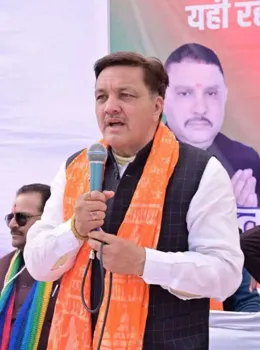 मेयर गजराज सिंह ने थामी हल्द्वानी की स्वच्छता की कमान