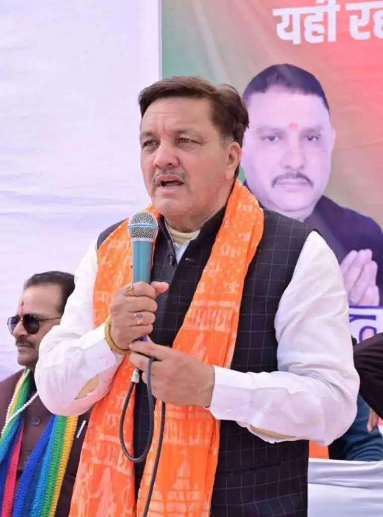 मेयर गजराज सिंह ने थामी हल्द्वानी की स्वच्छता की कमान 