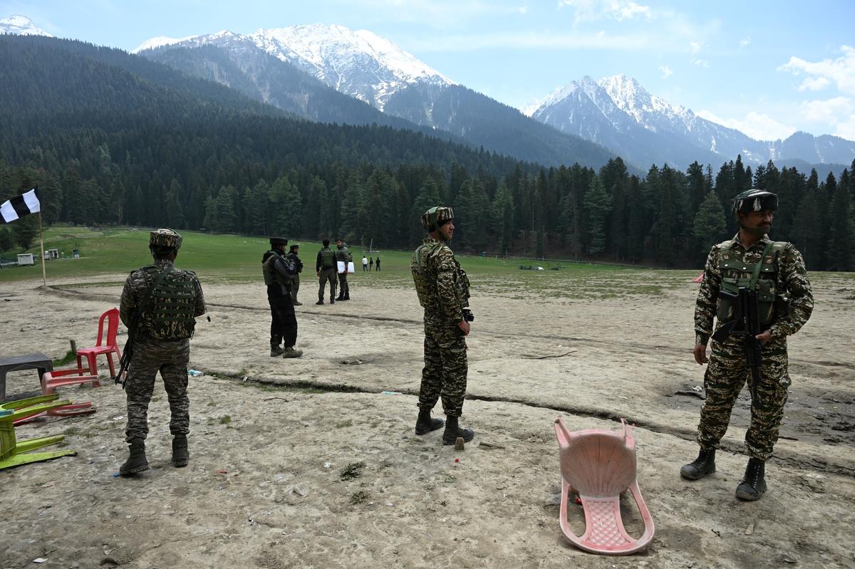 Lifelong Friendship Ends in Kashmir Tragedy as Two Pune Families Lose Their Pillars During Holiday Terror Attack 