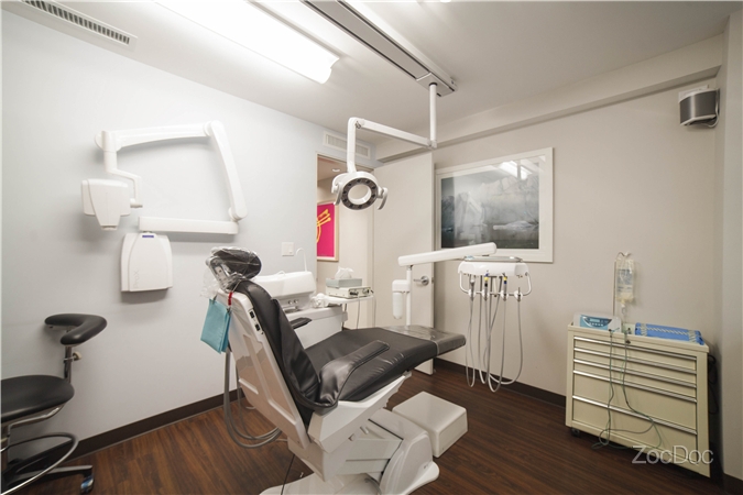 209 NYC Dental – Cosmetic, Implant & General Dentists in Midtown New York City 