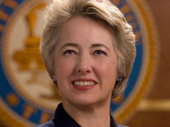 Annise Parker Makes Political Comeback with Bid for Top Harris County Role