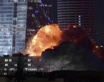 Missiles Rain Over Tel Aviv as Iran Strikes Back in Escalating Conflict