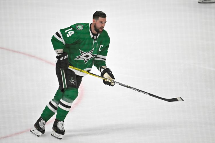 Jamie Benn Extends Legacy in Dallas with One-Year Deal as Stars Captain Commits to 17th Season