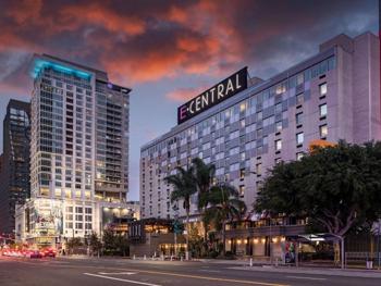 Los Angeles Hotels Warn of Economic Fallout as Minimum Wage Hike Threatens Industry Stability