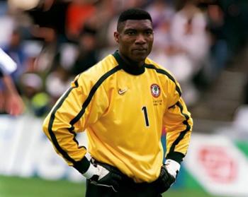 Nigerian Football Icon Peter Rufai Dies at 61 After Illness in Lagos Hospital