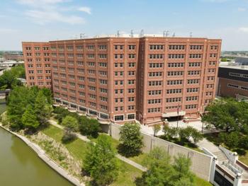Man Dies After Struggle During Release Process at Harris County Jail