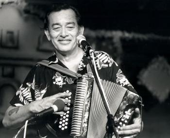 San Antonio Conjunto Icon Flaco Jimenez Dies at 86 Surrounded by Family