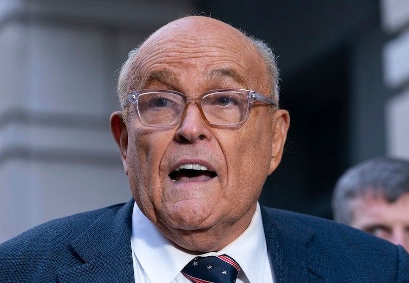 Rudy Giuliani Injured in New Hampshire Car Crash, Expected to Recover
