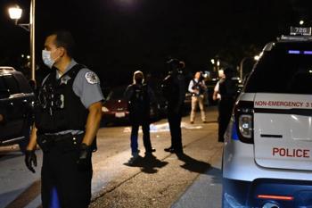 Violence Grips Chicago Over Labor Day Weekend as Debate Over National Guard Deployment Intensifies