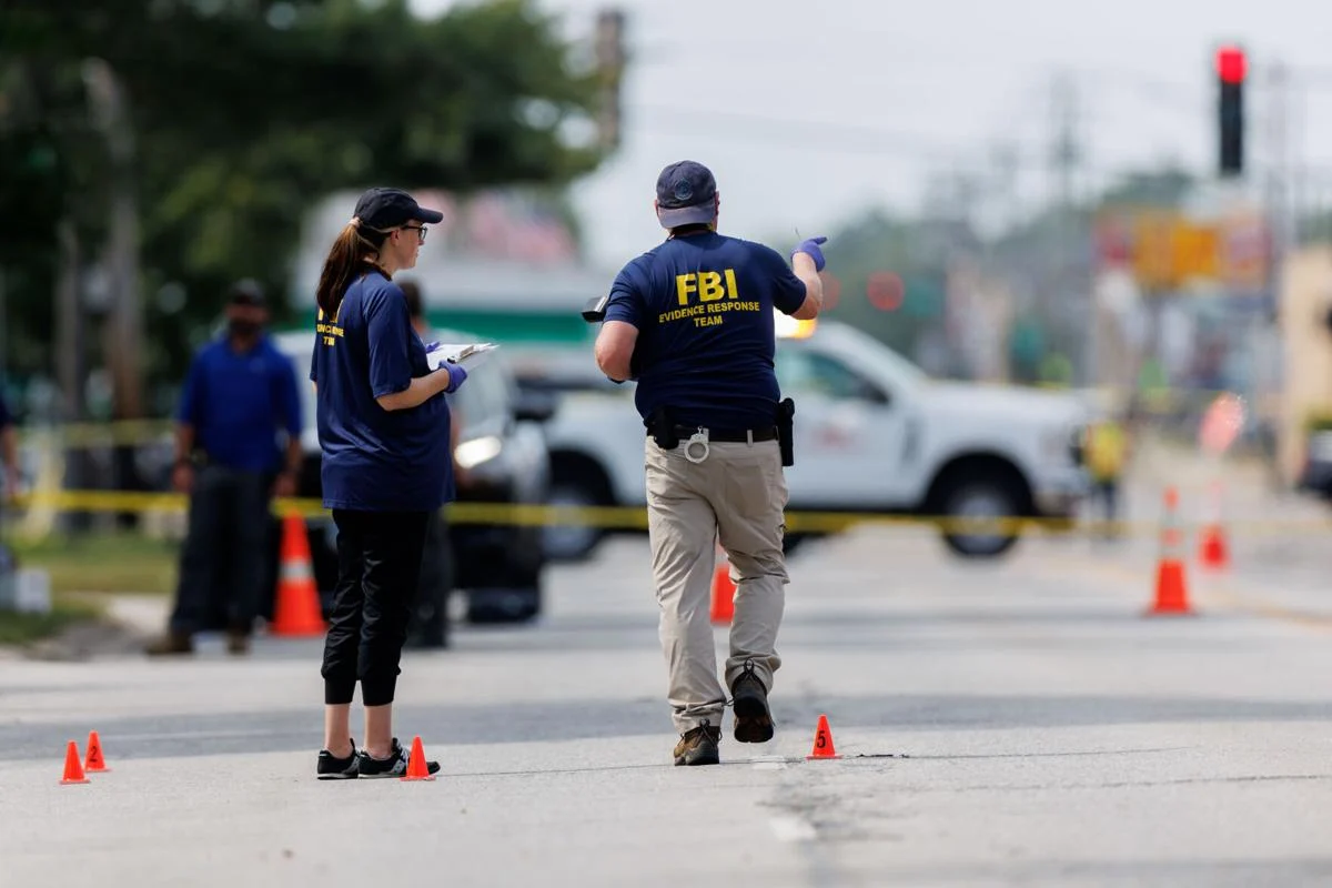 ICE Officer Fatally Shoots Suspect During Arrest Attempt in Franklin Park