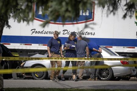 ICE Officer Fatally Shoots Suspect During Arrest Attempt in Franklin Park