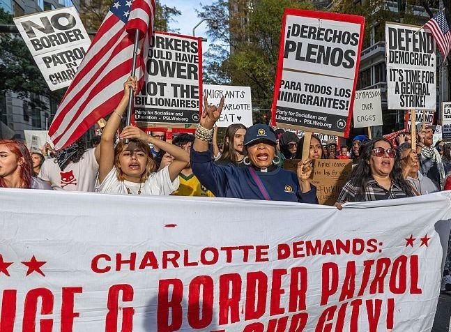 DHS Makes 130 Arrests in Charlotte Operatio