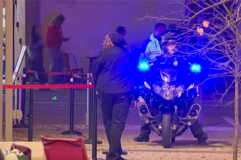 Four Shot at Concord Christmas Tree Lighting Event