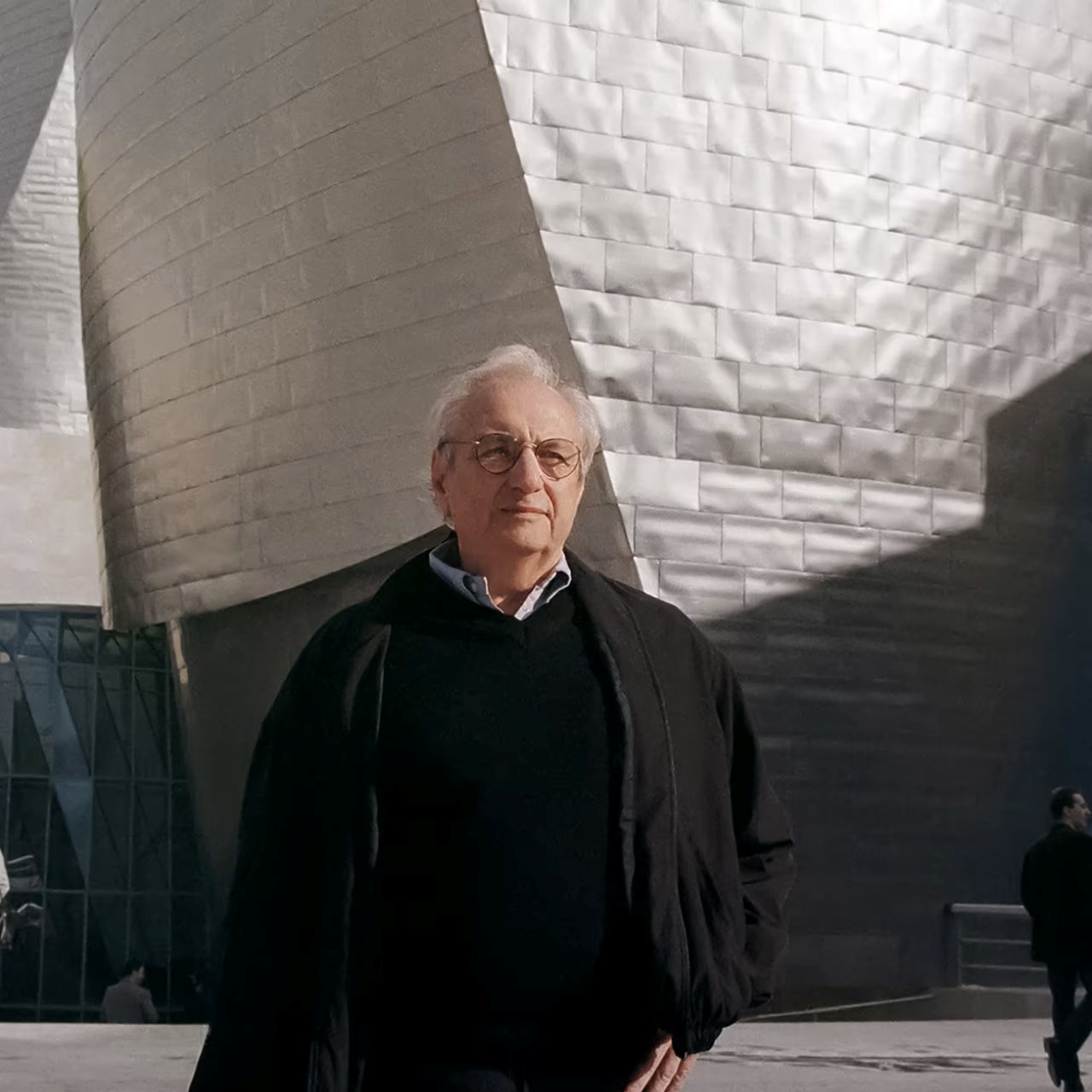 Architect Frank Gehry dies at 96 in Santa Monica home