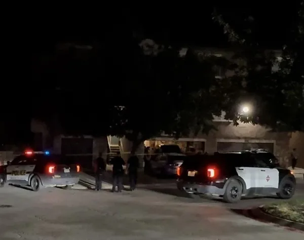 Two Dead in Apparent Murder-Suicide in Stone Oak
