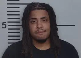 Man Injured and Suspect Arrested After Louisville Liquor Store Shooting