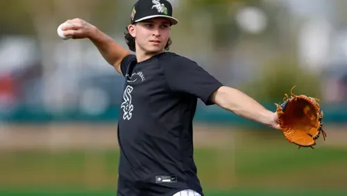 Brooks Baldwin Elbow Injury Adds Uncertainty to Chicago White Sox Outfield Depth