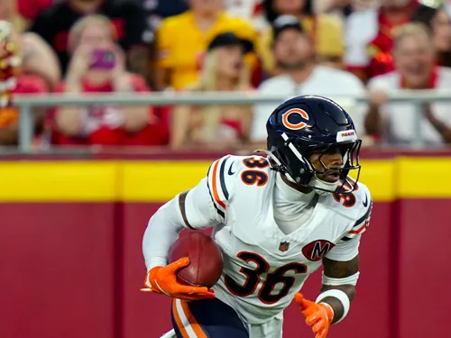 Jonathan Owens Signs One-Year Deal with Indianapolis Colts After Two Seasons with Chicago Bears