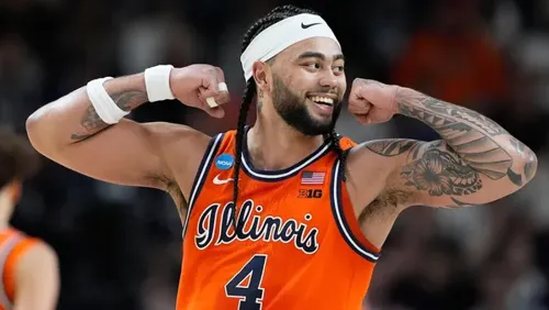 Andrej Stojakovic Leads Illinois into Sweet 16 with 21-Point Performance