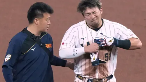 Seiya Suzuki to start season on injured list as Cubs weigh roster options
