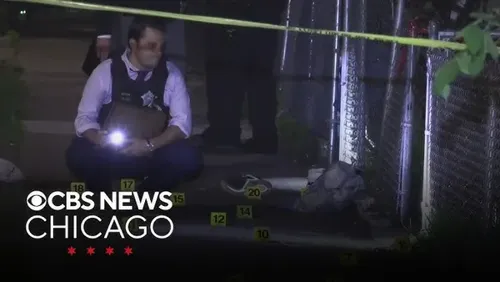 Greater Grand Crossing shooting kills 38-year-old in South Side residence