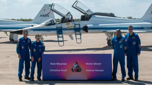 Artemis II astronauts arrive at Kennedy Space Center ahead of April 1 moon launch