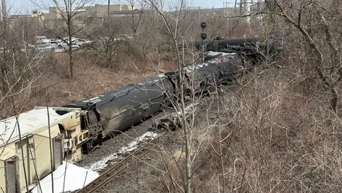 CN Railway Investigates 13-Car Derailment in St. Catharines, Polyethylene Spill Disrupts GO Train Service