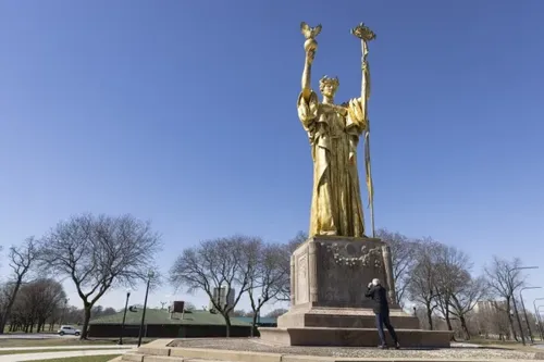 Chicago Park District to Begin $1 Million Restoration of Jackson Park’s Statue of the Republic