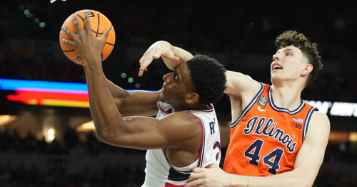 UConn Defeats Illinois 71-62 in NCAA Final Four Showdown in Indianapolis