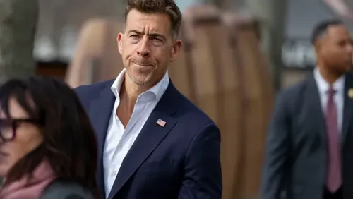 Chicago Mayoral Campaign Fundraising Shows Lopsided Cash Advantage for Giannoulias Ahead of Potential Race