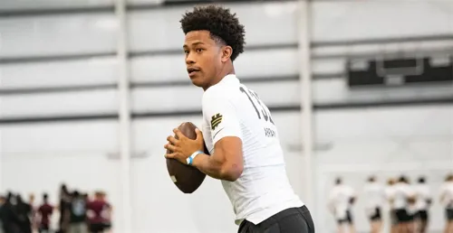 Montini Quarterback Israel Abrams Commits to Miami After Leading Undefeated Championship Season