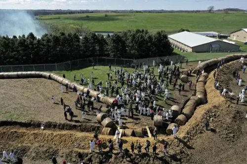 Dozens Arrested During Confrontation at Wisconsin Beagle Breeding Facility