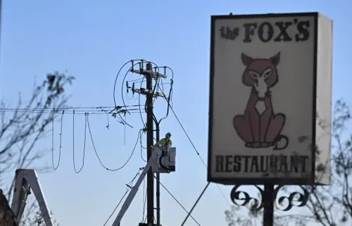 Altadena Residents Demand Pause to Edison Underground Power Project Over Costs and Tree Concerns