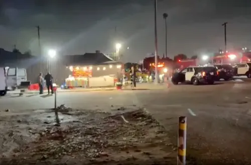 LAPD Investigates Fatal Shooting Following Dispute Near South Los Angeles Food Stand