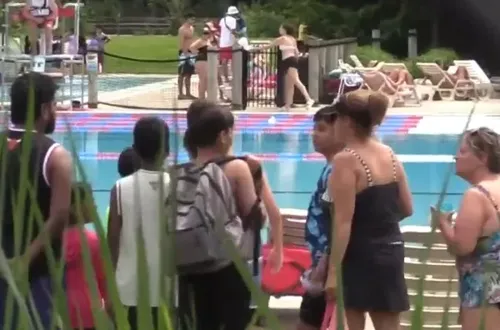 First Responders Stabilize Swimmer After Near-Drowning at Skokie Water Playground