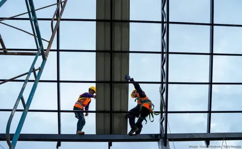 Phoenix Leaders Propose Study on Increasing Minimum Wage for City Workers and Contractors