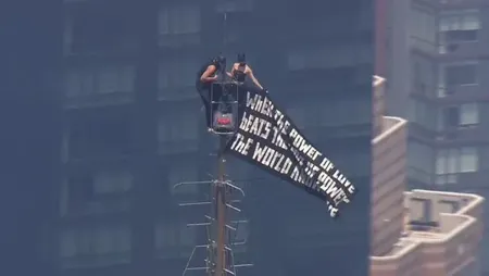 Couple Arrested After Scaling Empire State Building for Proposal Stunt