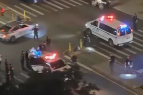 Shooting in Coney Island Injures Eight, Including Four Children