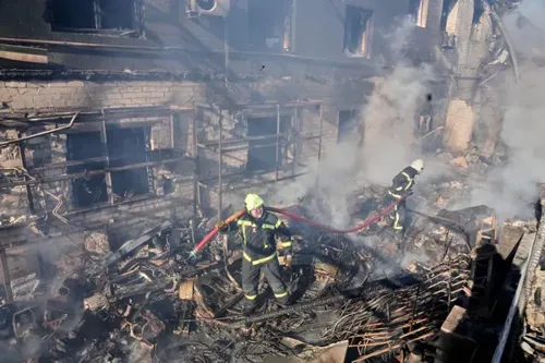 Four Killed in Russian Strikes Across Ukraine, Including Kyiv