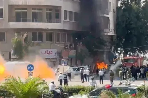 Explosions Near Hotel in Damascus During Macron's Visit Injure 18