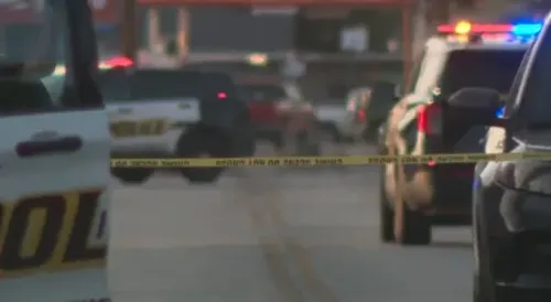 Shooting on Roosevelt Avenue in San Antonio Leaves One Dead, One Critically Injured